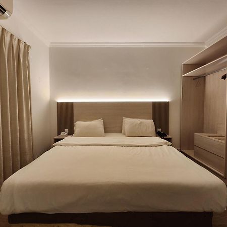 Sharjah International Airport Hotel Экстерьер фото
