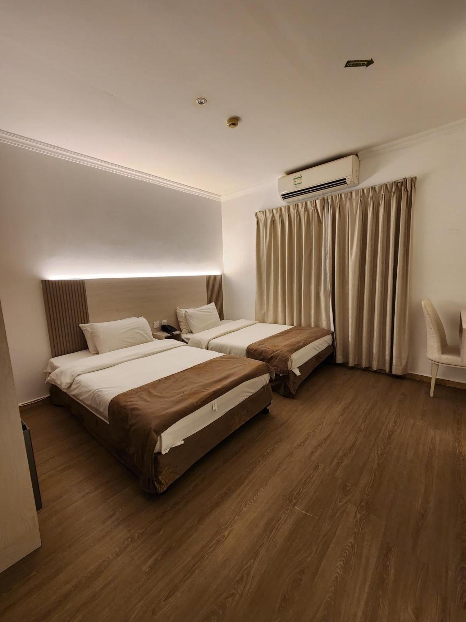 Sharjah International Airport Hotel Экстерьер фото