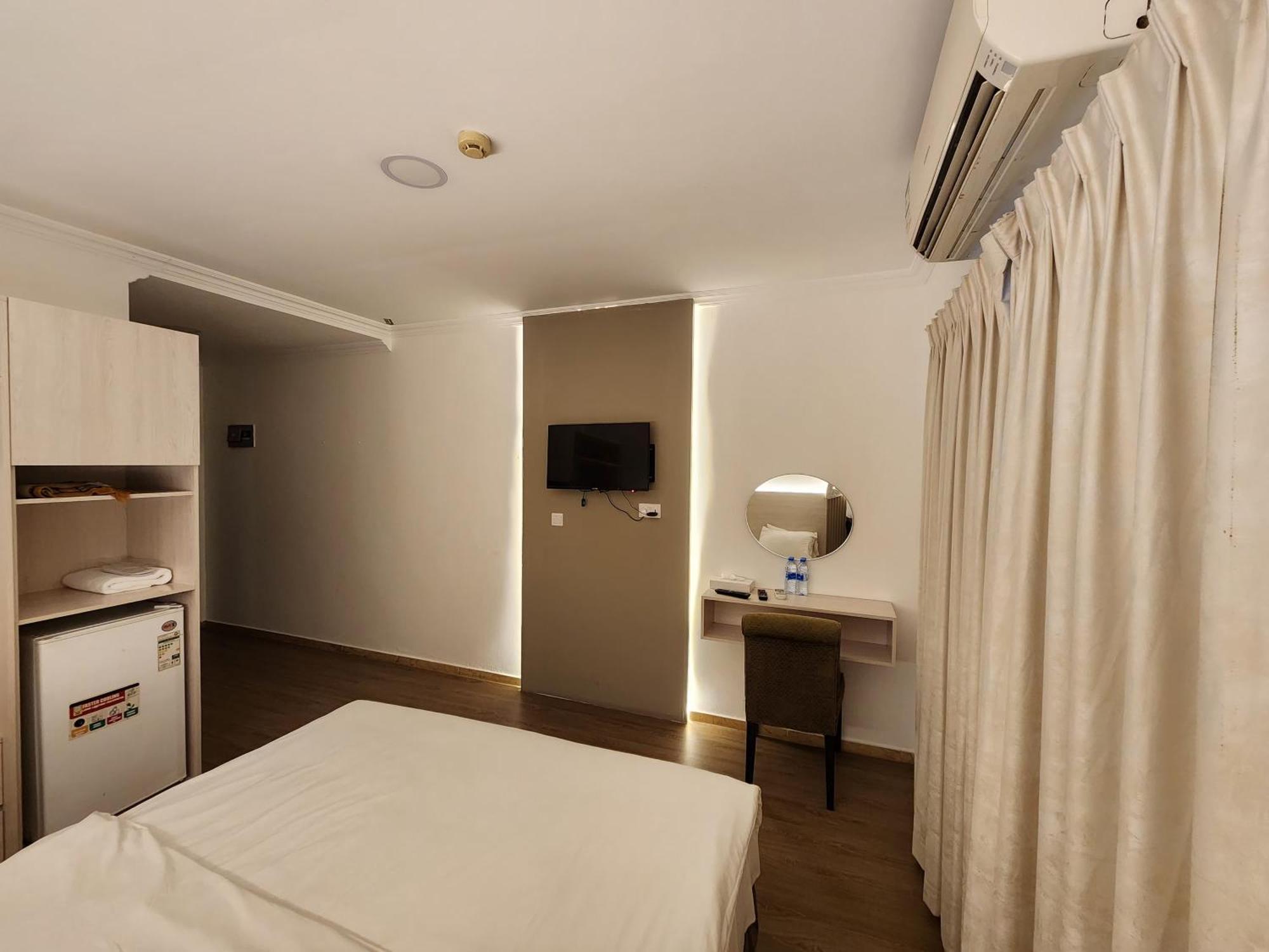 Sharjah International Airport Hotel Экстерьер фото